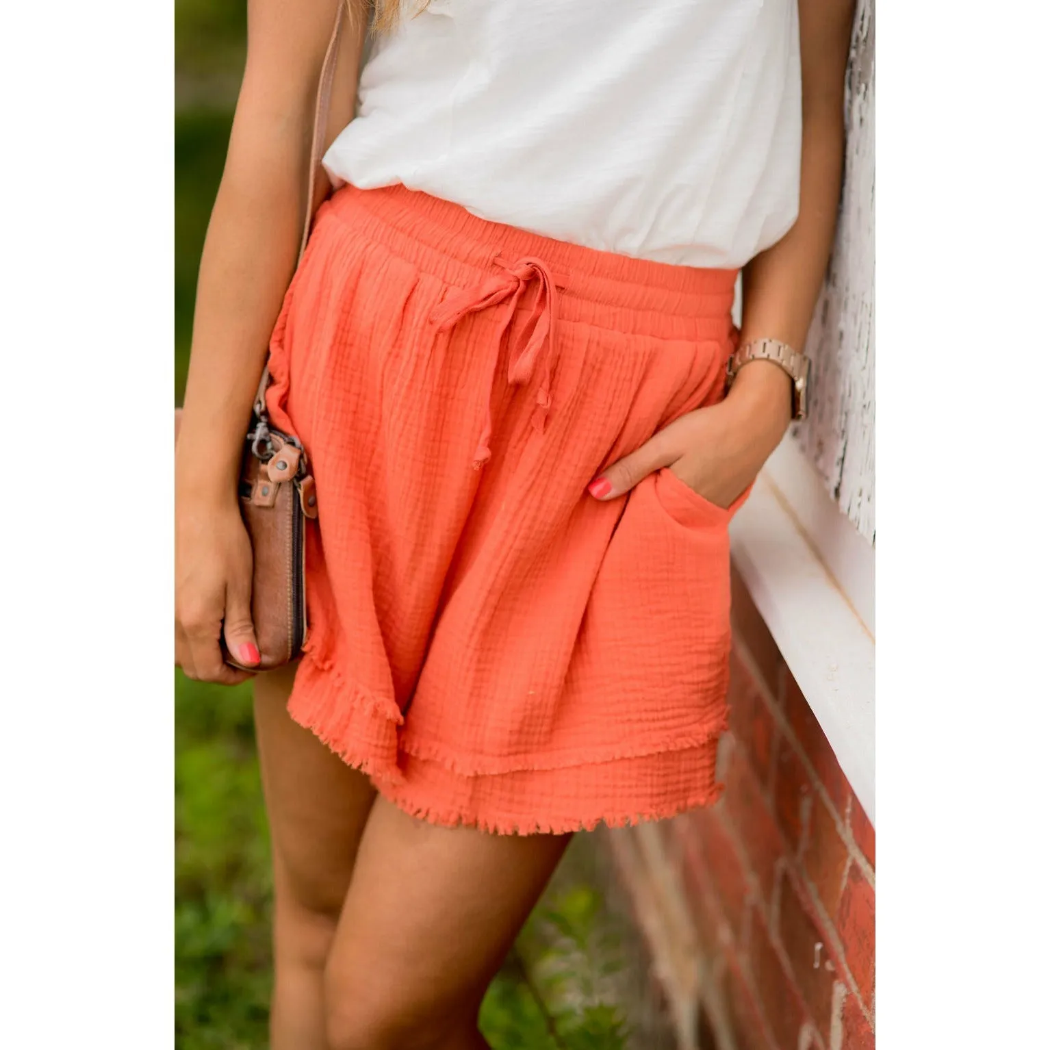 Bold Drawstring Fringe Trim Shorts