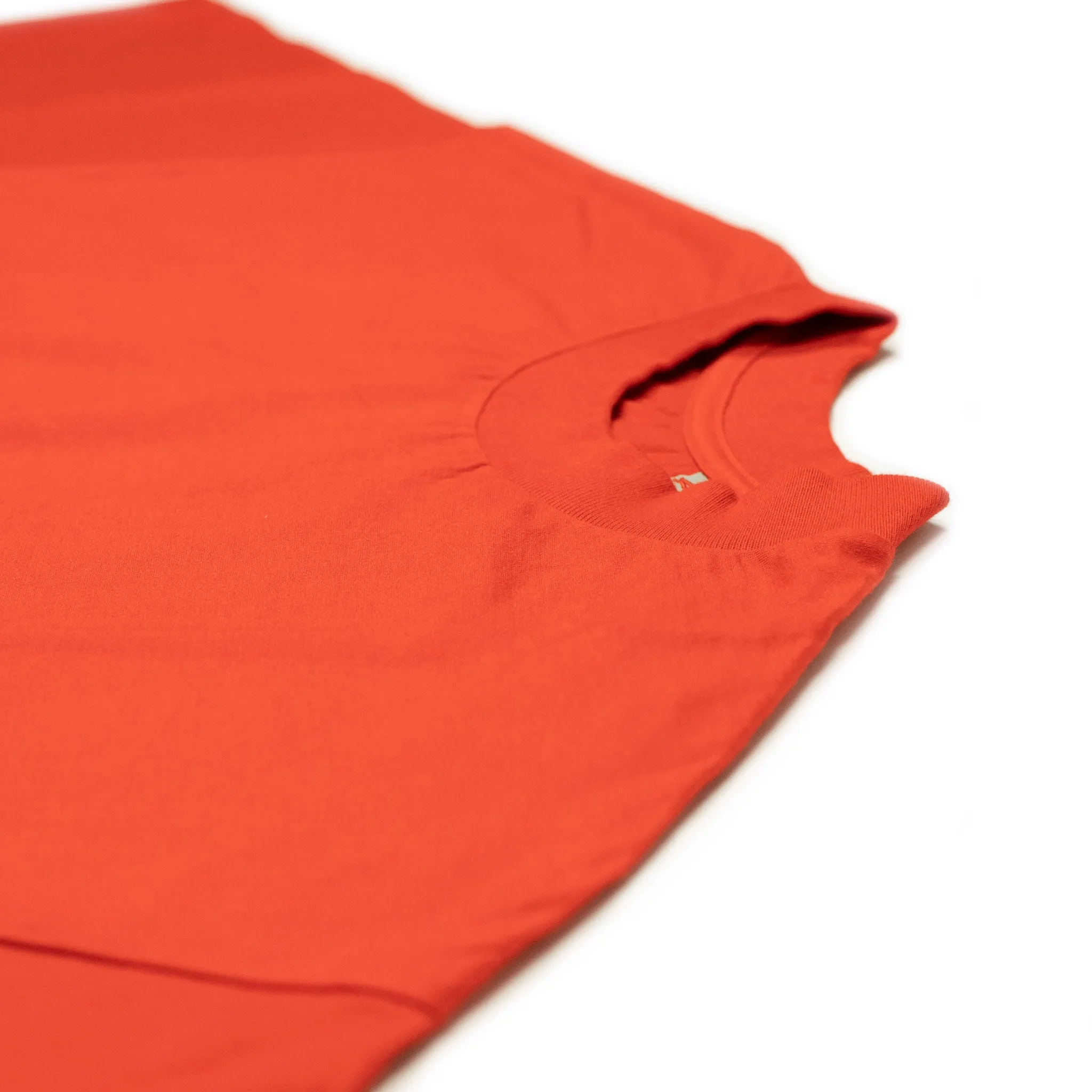 Short sleeve tee in vermillion suvin supima cotton