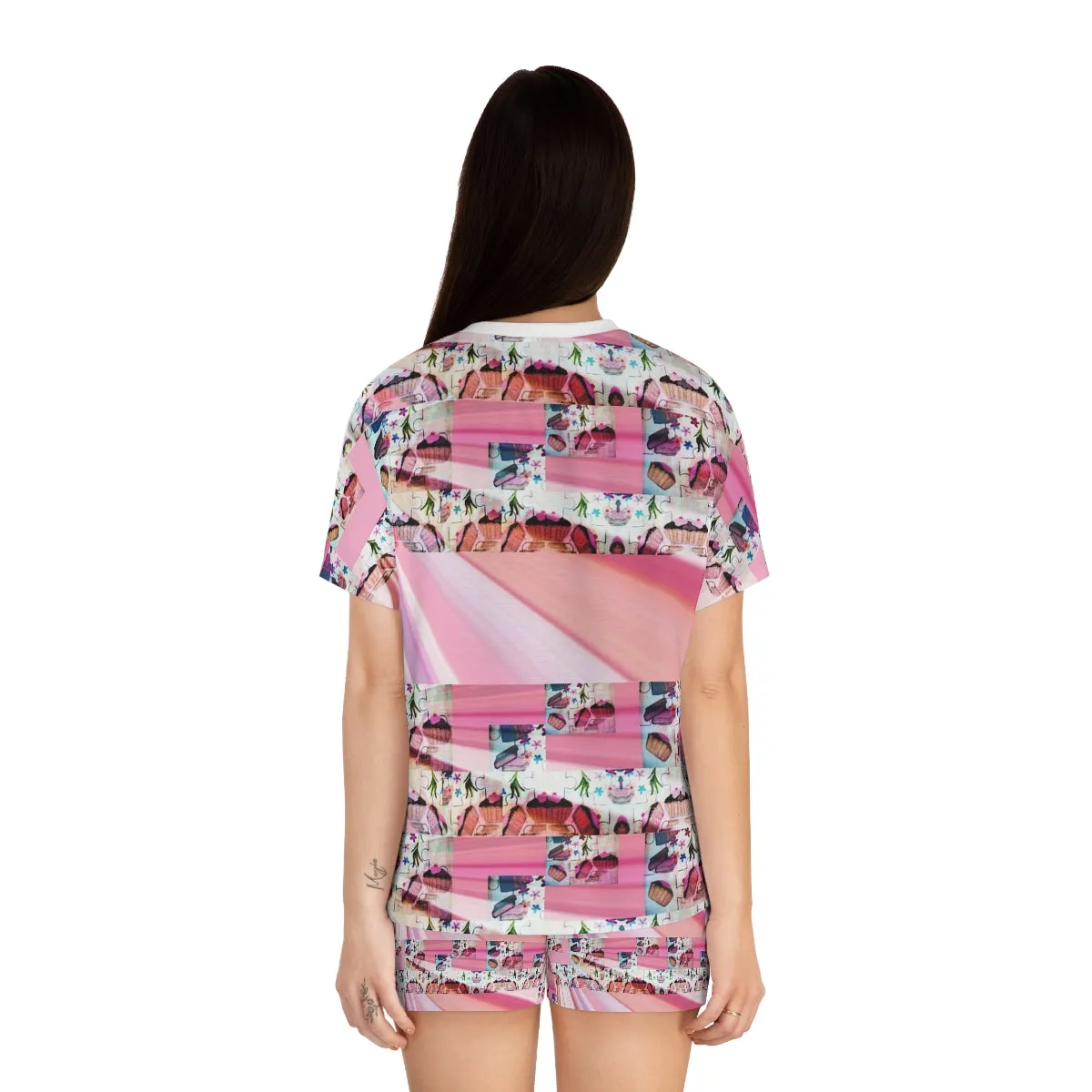 Women's Short Pajama Set (AOP) PINK DELICIOUS